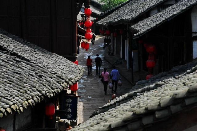 现在高铁强制要求戴口罩吗